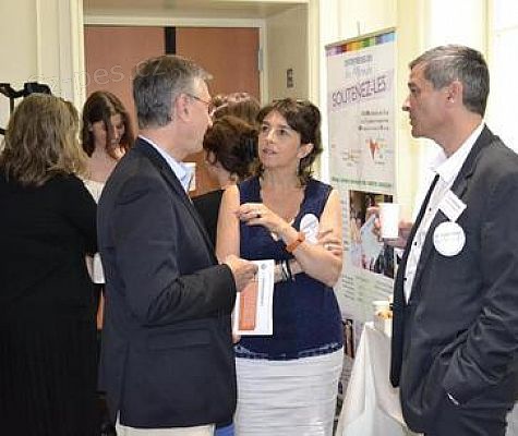 Okam�it� �v�rov� p�j�ky a financov�n�