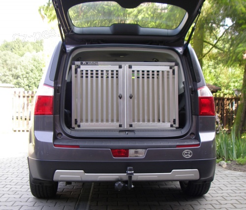 P�epravn� box na psy