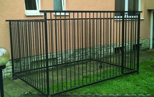 Kotec pro psa-nen� vyroben v Polsku